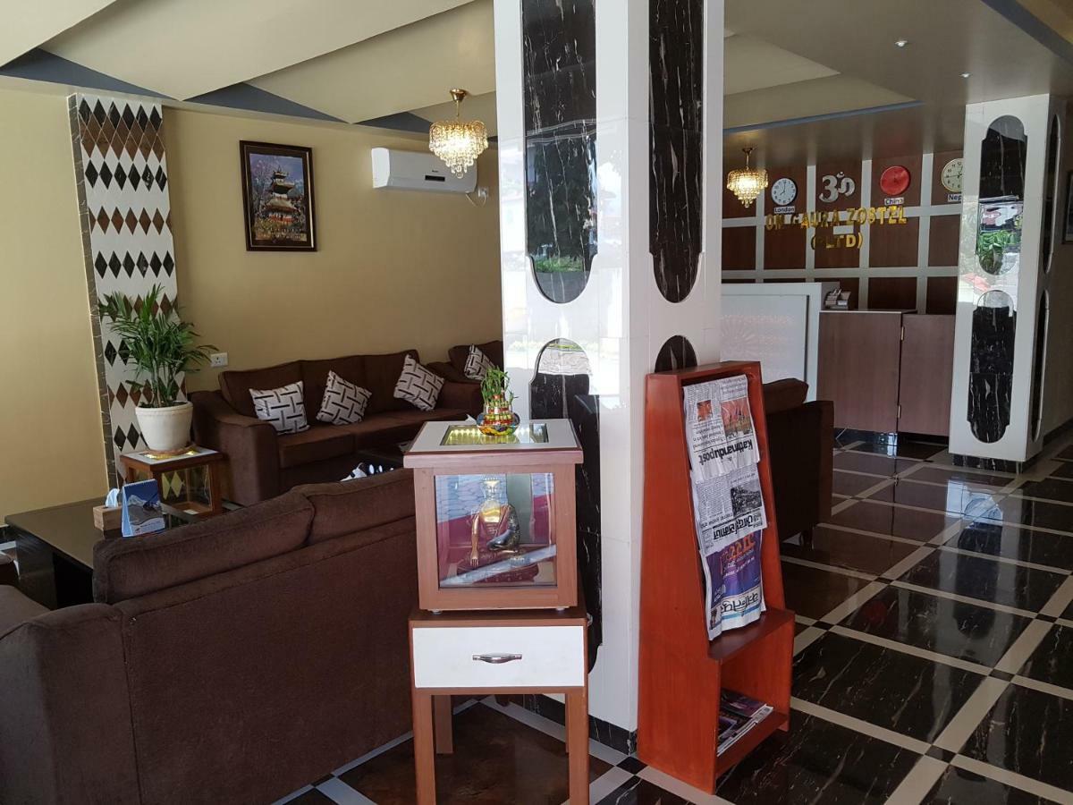 Om Gaura Hotel โพคารา ภายนอก รูปภาพ